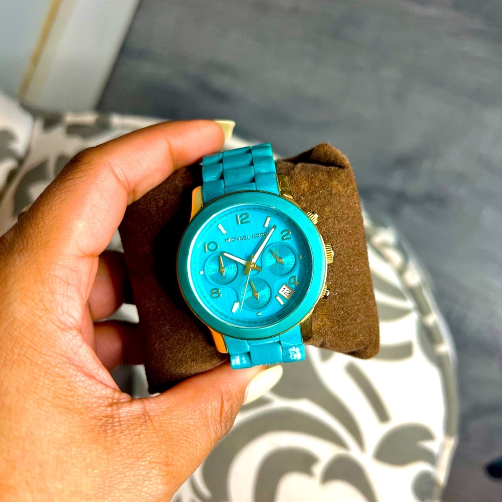 Michael Kors Turquoise Chronograph Dial Mk5266